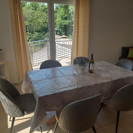 Apartmani Zec Šilo Екстериор снимка