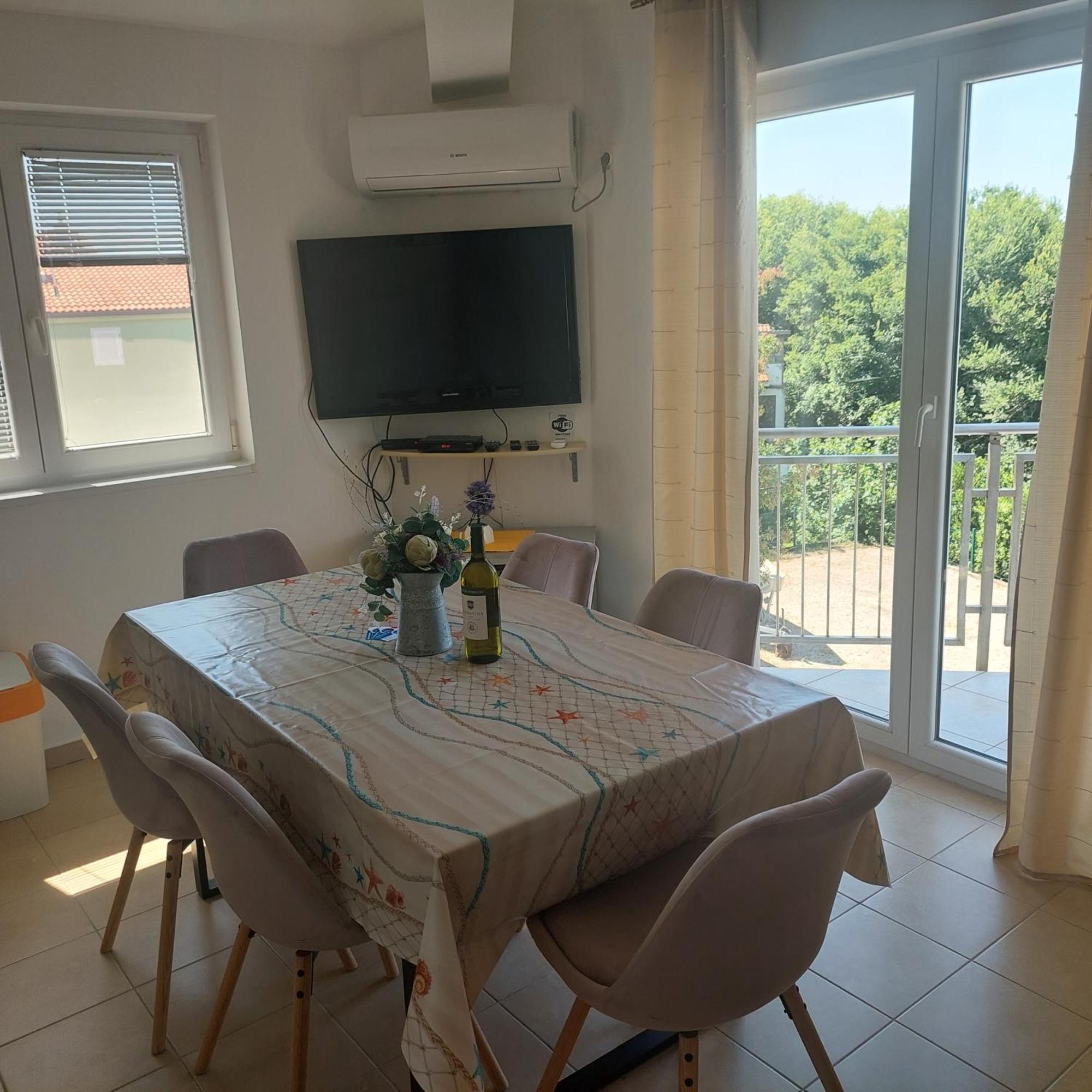 Apartmani Zec Šilo Екстериор снимка